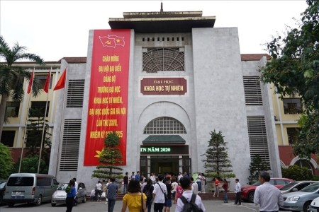 Đi đến slide 2