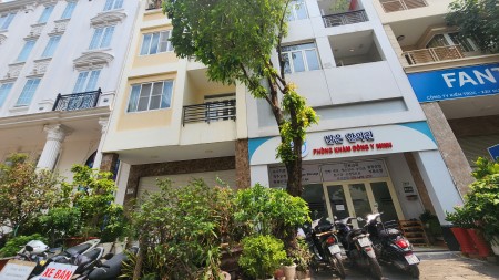 Đi đến slide 2