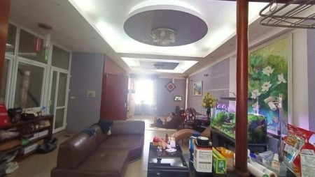 Bán Nhà Ngõ Chợ Ngọc Thụy, ngõ thông Ngọc Lâm