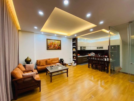 Bán nhà mặt phố Khâm Thiên - lô góc - 2 thoáng, ôtô, kd, dt 45m2x5t mt 4.5m, nhỉnh 8 tỷ.