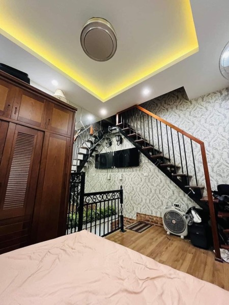 Đi đến slide 4