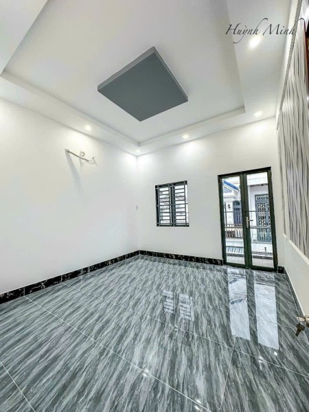 Nhà đẹp trệt lầu trục chính hẻm 388 qua ngã tư 6 căn nhà