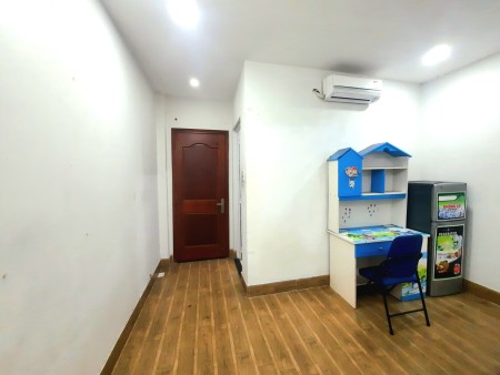 Phòng trọ đường Tô Hiệu - có cửa sổ, rộng thoáng, khu vực an ninh, Phòng trống ở ngay