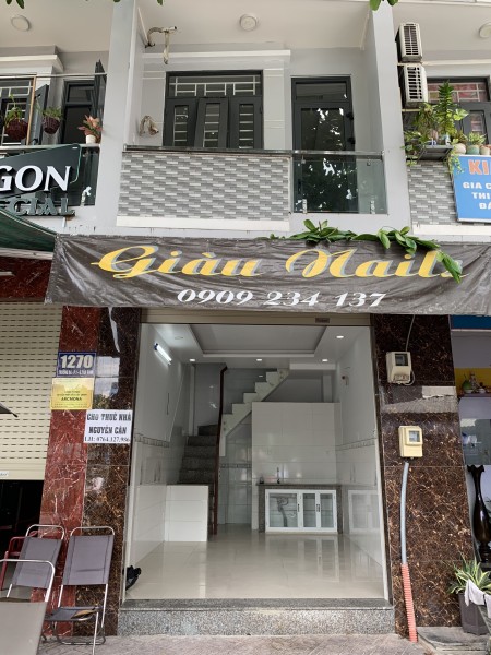 Cho thuê nhà mặt tiền 21m2 (01 trệt & 01 lầu), đường Trường Sa, q. Phú Nhuận