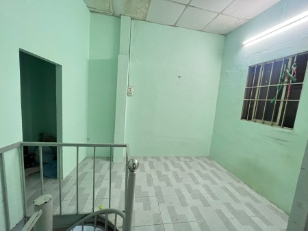 Cho Thuê Nhà đường Trần Văn Quang, P.10, Tân Bình, 1 Trệt 1 Lầu, 2PN, Giá 6 Triệu