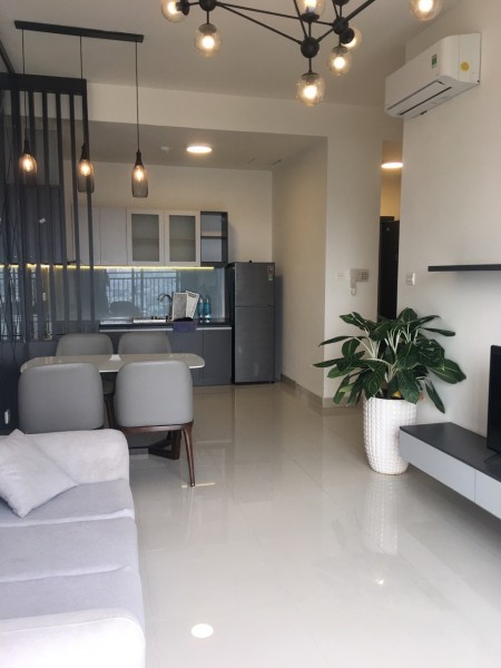 Bán căn hộ 2 PN The Sun Avenue Full Nội Thất 4,8 tỷ Bao Phí