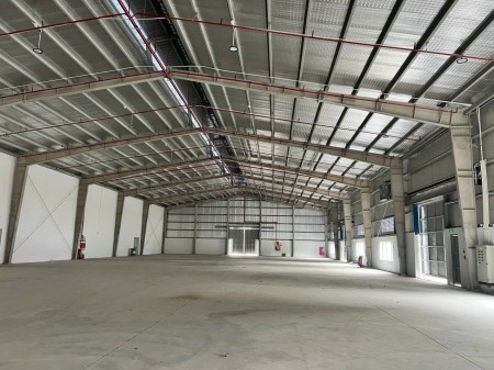 Cho thuê 2.000m2 kho, xưởng tại Nguyễn Sơn, Long Biên, Hà Nội