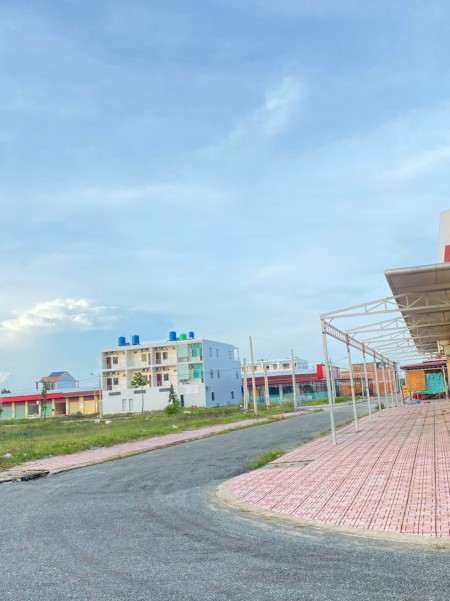 Chính chủ cần ra gấp nền Thạnh Phú center trung tâm thị trấn Thạnh Phú