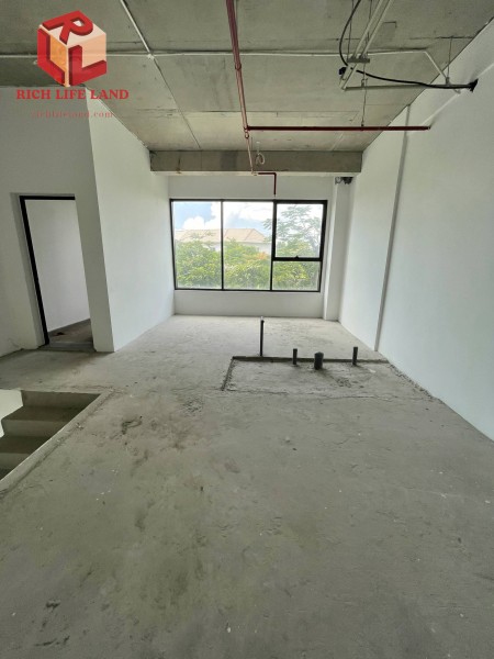Đi đến slide 4