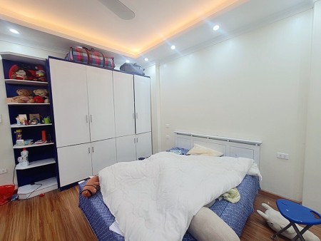 Đi đến slide 4