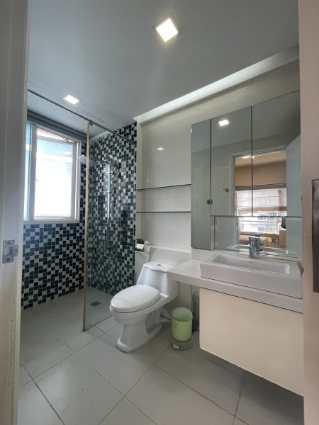 Cho thuê căn hộ cao cấp Quận 7, 2 phòng ngủ + Full nội thất giá 12,5 triệu/tháng - 90 m2