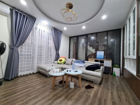 BÁN NHÀ NGÕ 211 KHƯƠNG TRUNG 63M2, 3 TẦNG. GIÁ 5 TỶ.