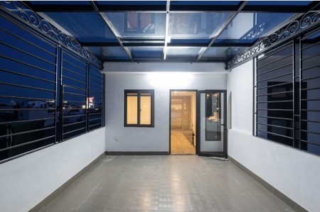 NHÀ NGÕ 61 PHỐ TRẠM, ĐẸP NHƯ KSAN 5 SAO, CẠNH AEONMALL, CẦU VĨNH TUY CHỈ 7,5 TỶ.