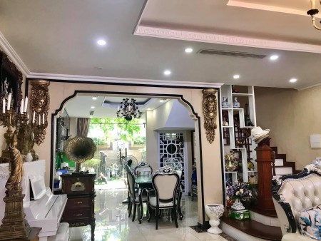 Chỉ 4,5 tỷ có ngay nhà đẹp 100m2 Ngọc Thụy, Long Biên