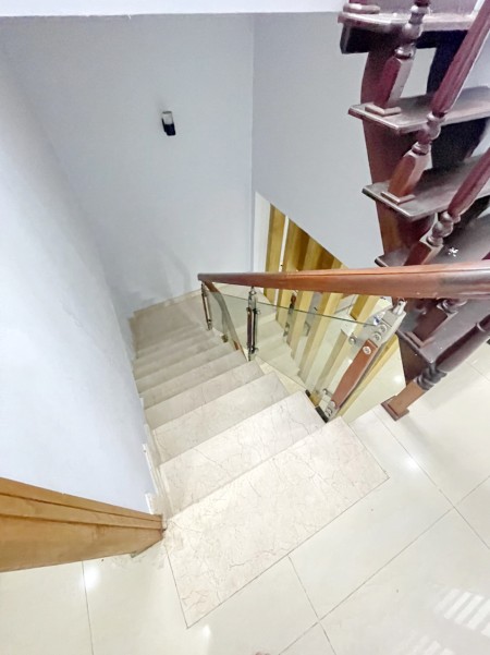 Cho thuê nhà nguyên căn gần MT đường Tạ Quang Bửu P.3 Quận 8 - 12Tr/tháng
