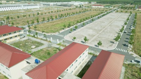 Chính Chủ bán lô đất trong khu công nghiệp Bàu Bàng, mt đường 17m