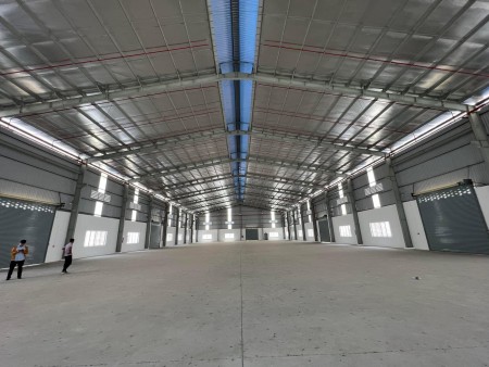 Kho xưởng Quận 12 cho thuê giá rẻ hớn 1200m2 tại mặt tiền đường Thạnh Xuân.
