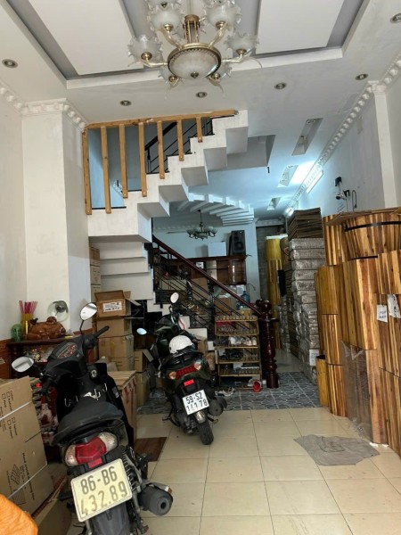Đi đến slide 4