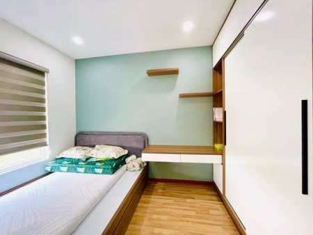 CHo thuê căn hộ Diamond Riverside 2pn, 2wc nhà trống giá 7,5tr, full nội thất giá 9,5 triệu