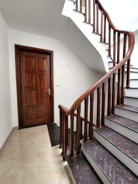 Bán nhà hồ đầm hồng, Khương Trung, Thanh Xuân 50m 5 tầng