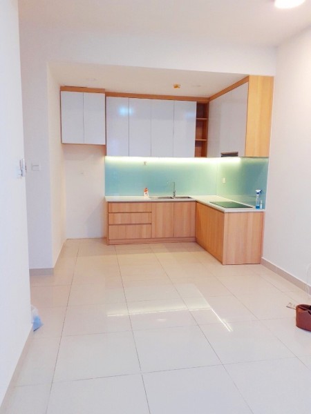 Bán căn 2pn nội thất cơ bản giá rẻ nhất thị trường 3,7 tỷ 76m2 tại The Sun Avenue
