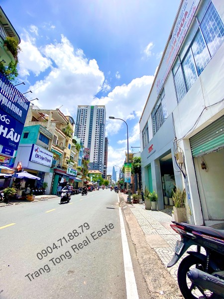 Bán nhà hẻm xe hơi đường Cô Giang quận 1, sổ vuông, chính chủ 1 đời, 4 tầng, nhỉnh 15 tỷ