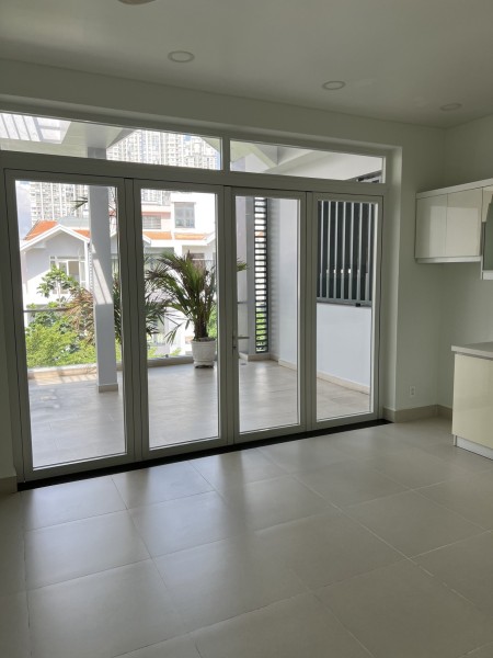 cho thuê nhà 5x20m hầm 4 lầu khu Dân cư him lam phường tân hưng Quận 7