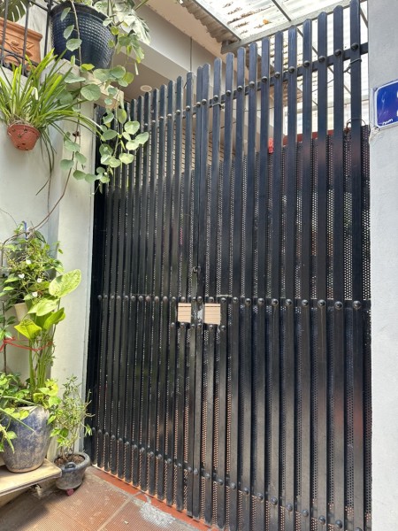 Bán nhà Ngô Gia Tự, nhà mới full nội thất, mặt trước sau thoáng. Giá 4,2 tỷ