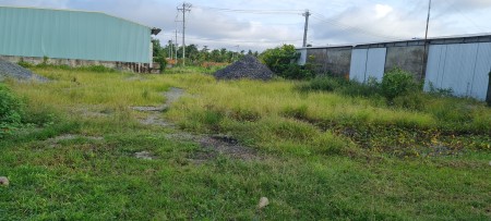 Chính chủ cho thuê mặt bằng thuận lợi sản xuất kinh doanh, diện tích 5000m2