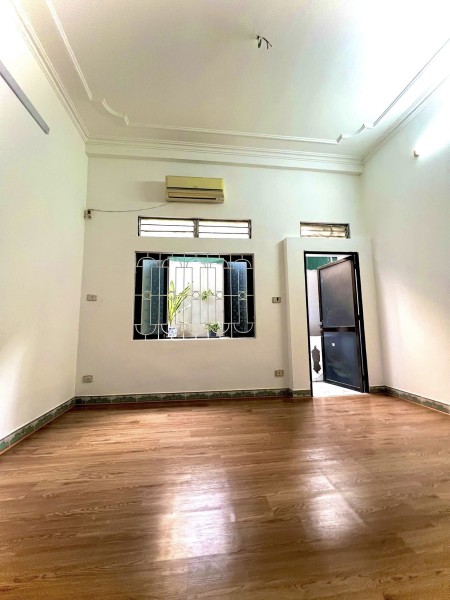 CẦN BÁN NHÀ CHỢ KHÂM THIÊN, ĐỐNG ĐA, 29m2, 4 tầng,hơn 2tỷ, NGÕ 3 GÁC PHI