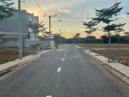 Bán đất sổ đỏ công chứng ngay, cách TP Thủ Đức 15p, XD tự do, dân cư đông, 100m2 giá 1,5tỷ