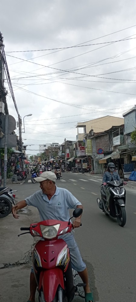 Cho thuê nhà nguyên căn đường mặt tiền đường quận Bình Thạnh