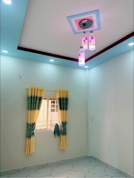 Bán nhà đẹp giáp Hương Lộ 2, Bình Tân 48M2, 2 tầng 2PN, 2WC, nhỉnh 4 tỷ