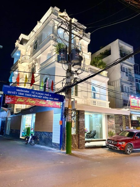 Cần bán gấp căn biệt thự 2 mặt tiền Nguyễn Văn Khối, Phường 11, Gò Vấp