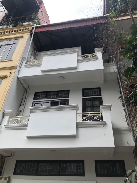 Bán nhà mặt phố Bạch Mai 110m2 - kinh doanh tấp nập - lô góc mặt tiền hơn 7m đẹp vuông vắn