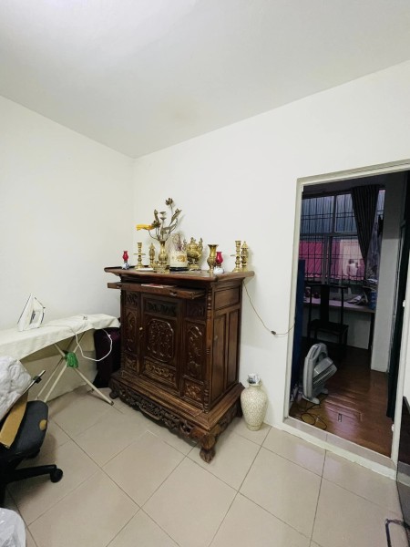 Cần bán nhà Trần Khát Chân 30m2 *4 tầng, 2.9 tỷ