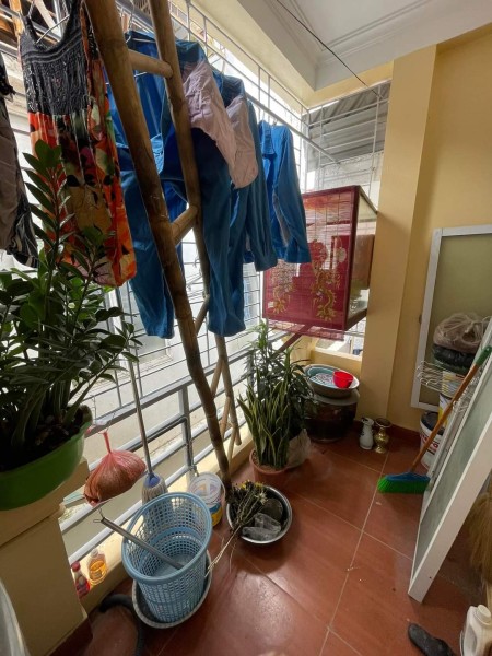 Cần bán nhà Trần Khát Chân 24m2 *4 tầng, 2.5 tỷ