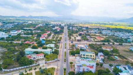 Cần bán lô mặt tiền đường nhựa 29m phù hợp đầu tư hay kinh doanh