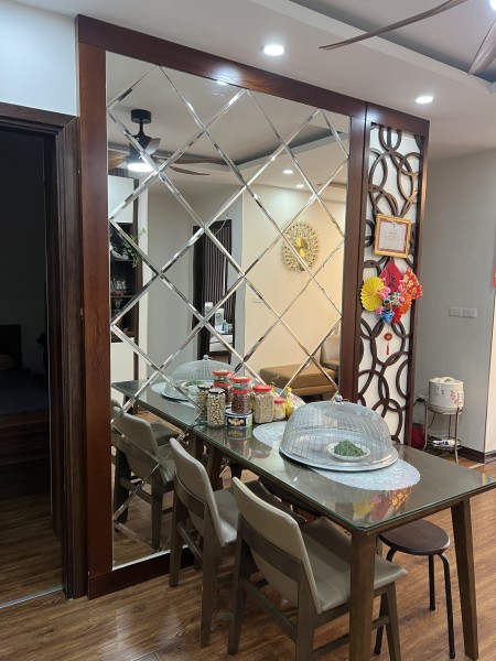 Siêu phẩm căn hộ 90m2 3 phòng ngủ full nội thất giá chỉ 4.35 tỉ!!
