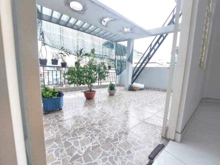 BÁN NHÀ 2 mặt tiền CMT8, 4 lầu, ngang 3.6x9 nhỉnh 5 tỷ