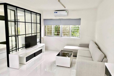 Cho thuê căn hộ Hưng Vượng 2, trung tâm Phú Mỹ Hưng, quận 7.