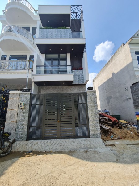 Cần bán nhà 1 trệt 2 lầu 53m2, 4PN - 3WC, sổ hồng hoàn công, giá chỉ 5 tỷ thương lượng lH:0388668882