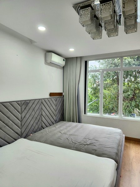 Cho thuê biệt thự đơn lập 12M*24M quận 7 nhà đẹp giá 36 triệu rẻ nhất quận 7