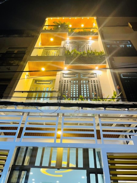 ️ Bất động sản vàng: Ngôi nhà góc ngã tư Quang Trung - Phạm Văn Chiêu, diện tích 57.2m2, giá 5.4 tỷ