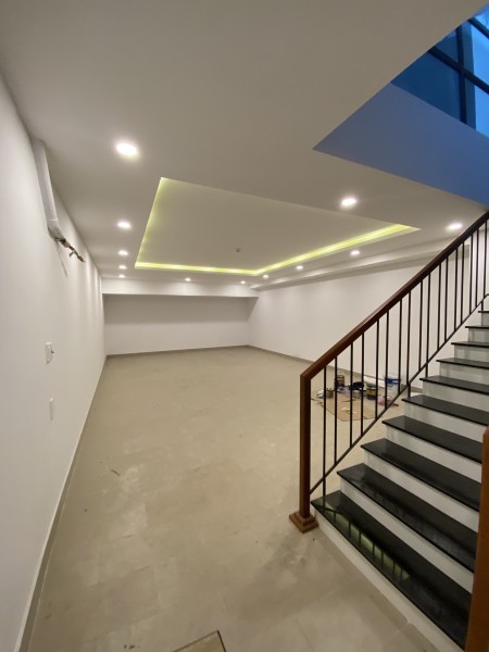 Cho thuê shophouse Sala 20 triệu/ tháng