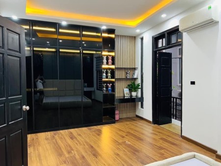 Bán nhà Trần Đăng Ninh, 3 tầng, 40M2, giá 3,2 tỷ