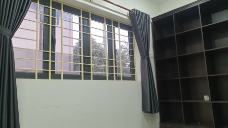 Chính chủ cho thuê nhà nguyên căn DTSD 336m2, 15 triệu, p.Đông Hòa, Dĩ An, Bình Dương