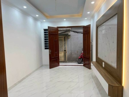 NHÀ MỚI ĐỐNG ĐA- NHỈNH 4 TỶ CÓ NGAY NHÀ PHỐ HÀO NAM DT 35M2*5 TẦNG.