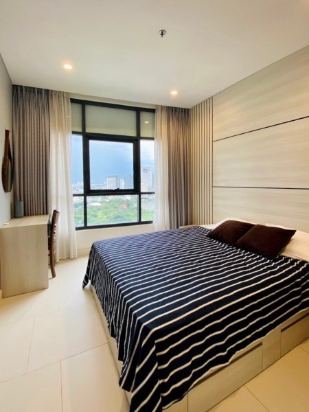 FOR RENT “English below” Cho thuê căn hộ City Garden 2PN, 108m2, Tháp P tầng 19, giá 36 triệu