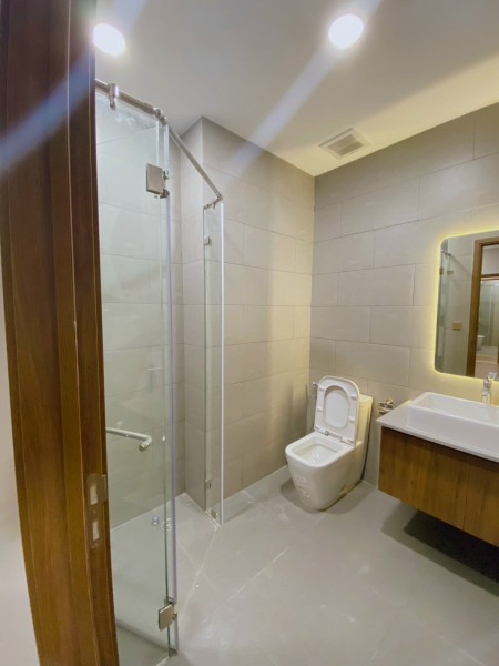 Cho thuê D'VERANO 2pn view hồ hơi xanh mát giá 18 triệu tháng